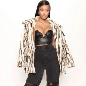 Women’s Sherpa Jacket